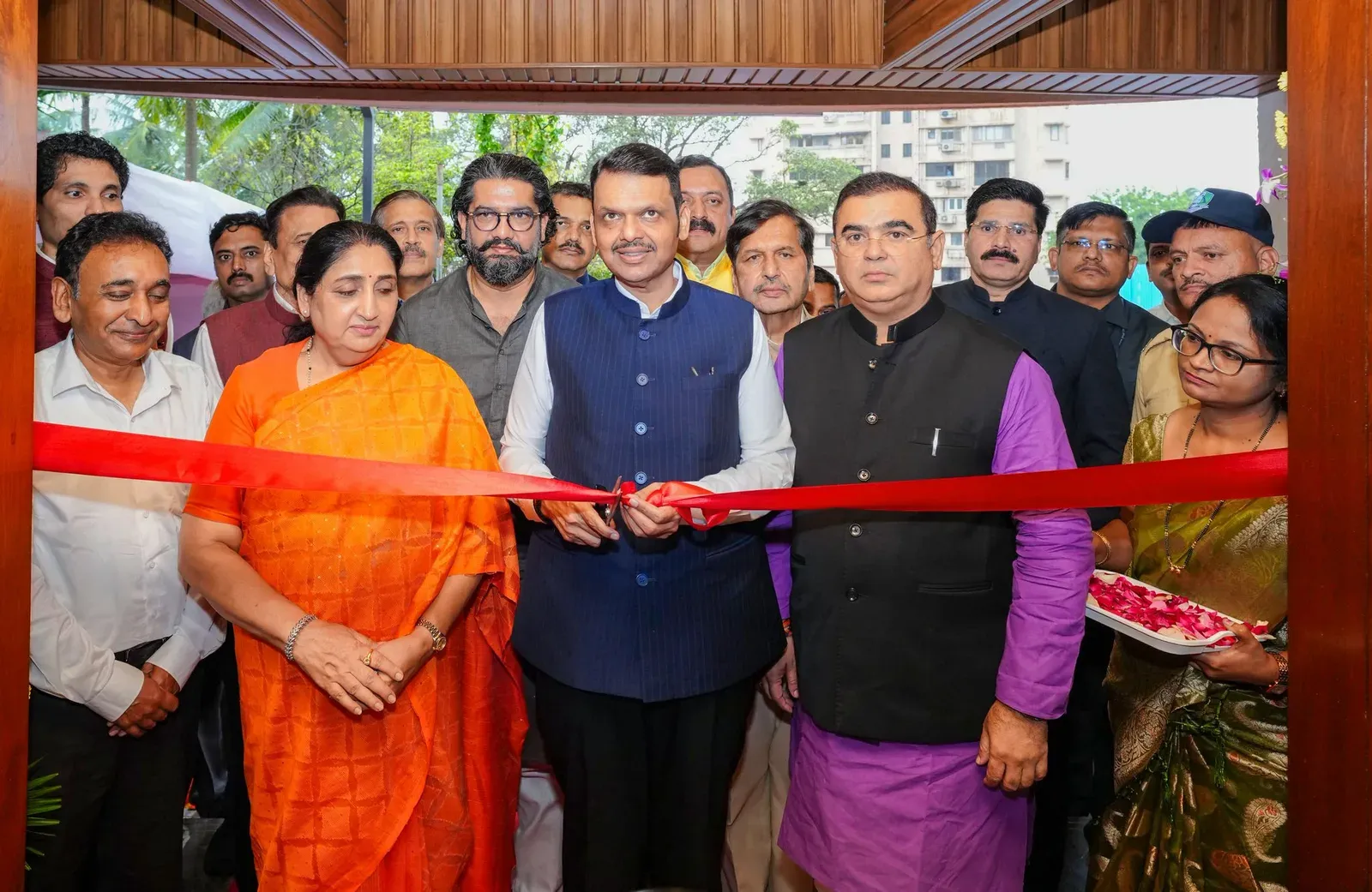 CM Fadnavis Inaugurates Highmount State Guest House in Mumbai