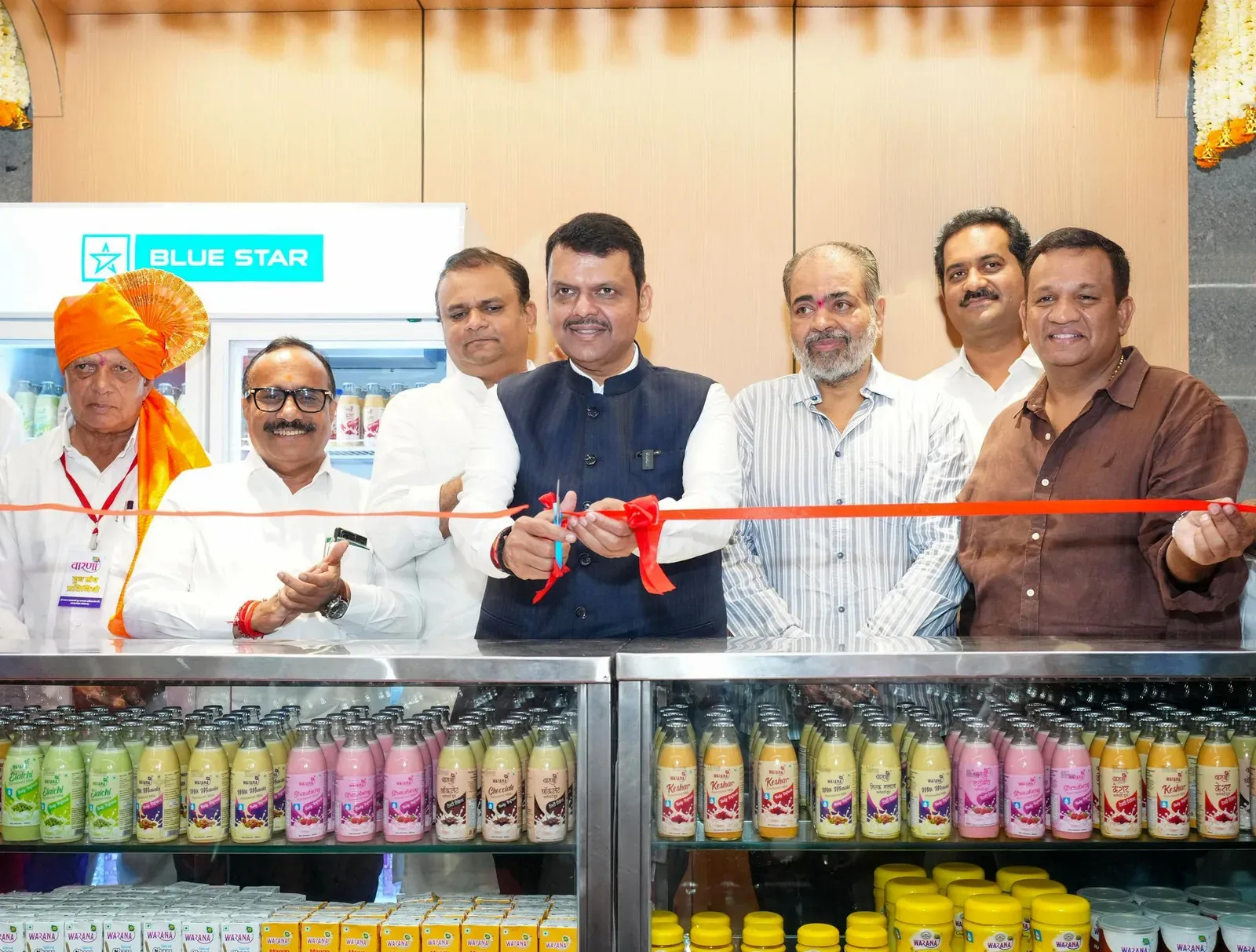 CM Fadnavis Inaugurates Warana Dairy Outlet at CSMT Metro