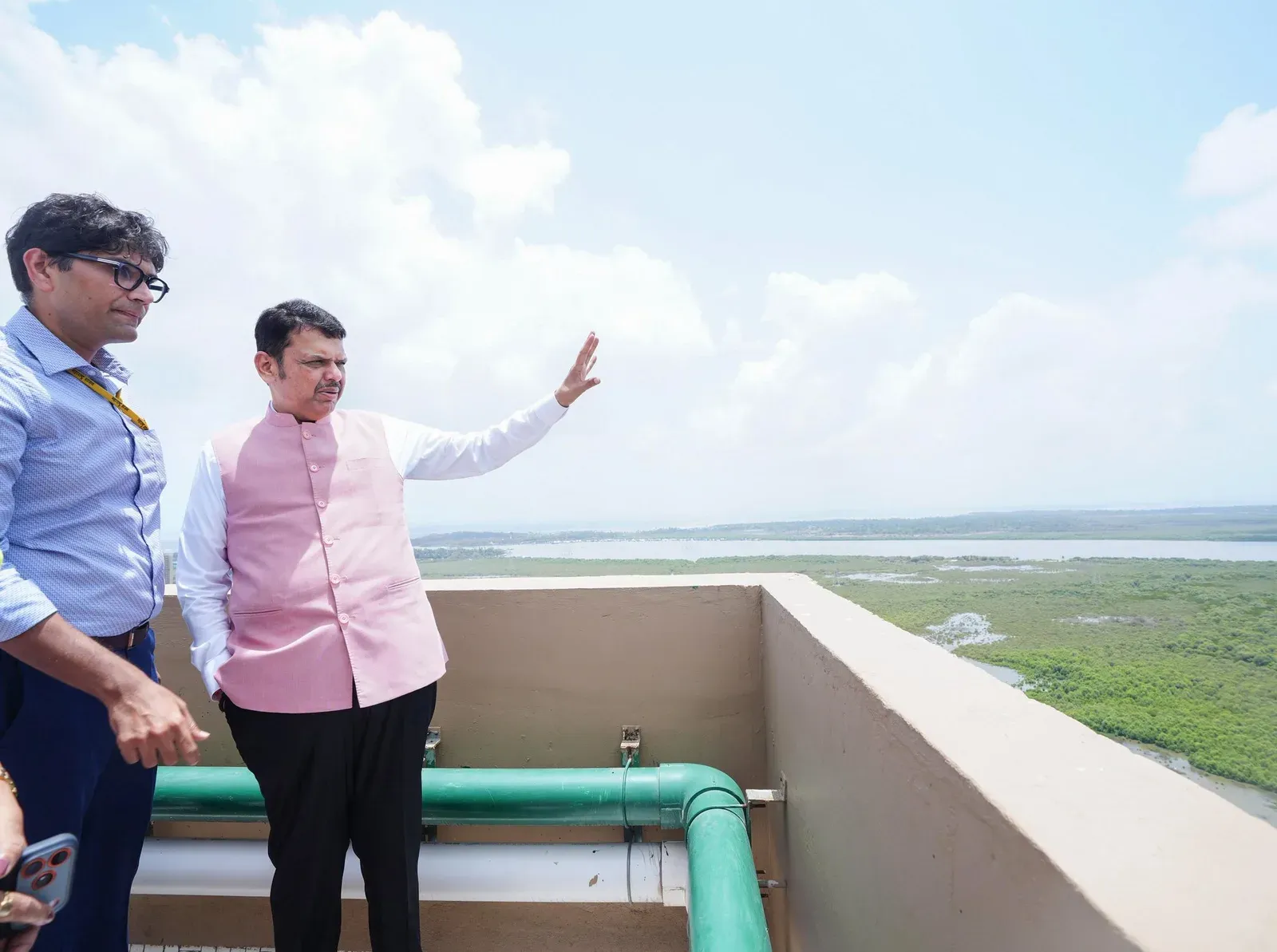 CM Fadnavis inspects Mumbai Coastal Road North twin tunnels at Charkop