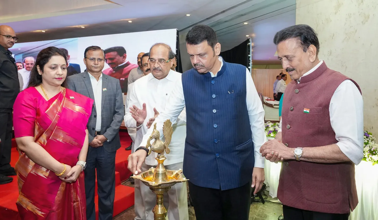 CM Fadnavis Leads MWRRA Foundation Day Seminar in Mumbai