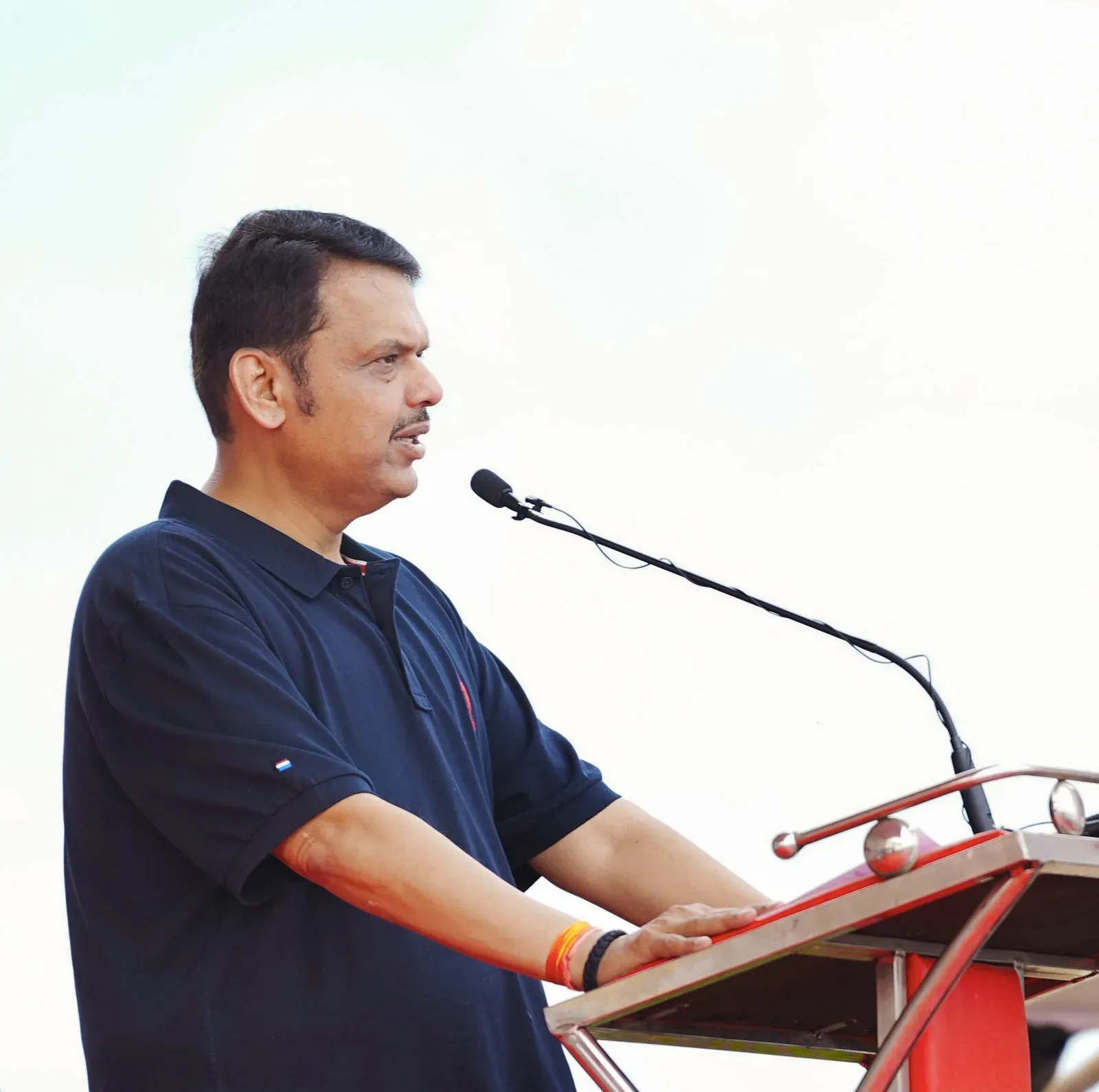 CM Fadnavis leads Yoga Day event at Juhu Beach, Mumbai