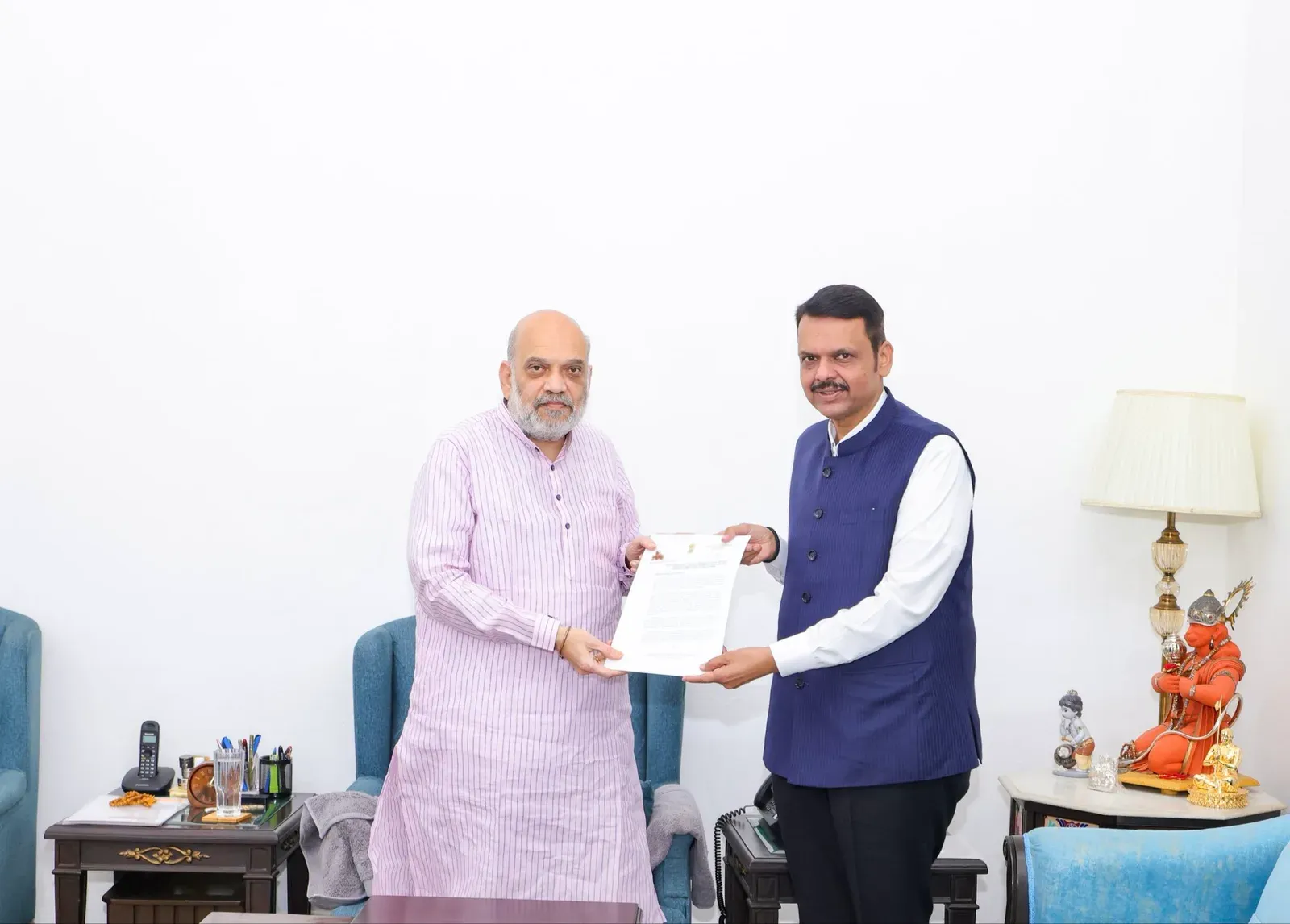 CM Fadnavis meets Amit Shah, seeks NDRF aid for drought-hit Maharashtra