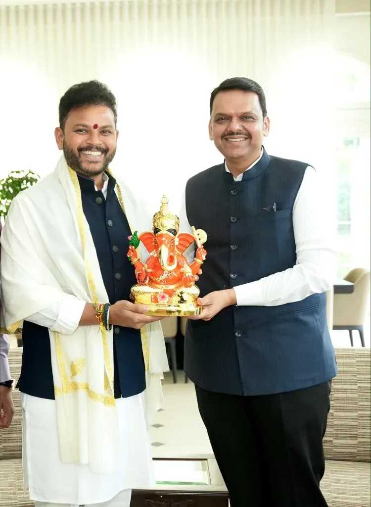 CM Fadnavis Meets Union Minister Ram Mohan Naidu in New Delhi