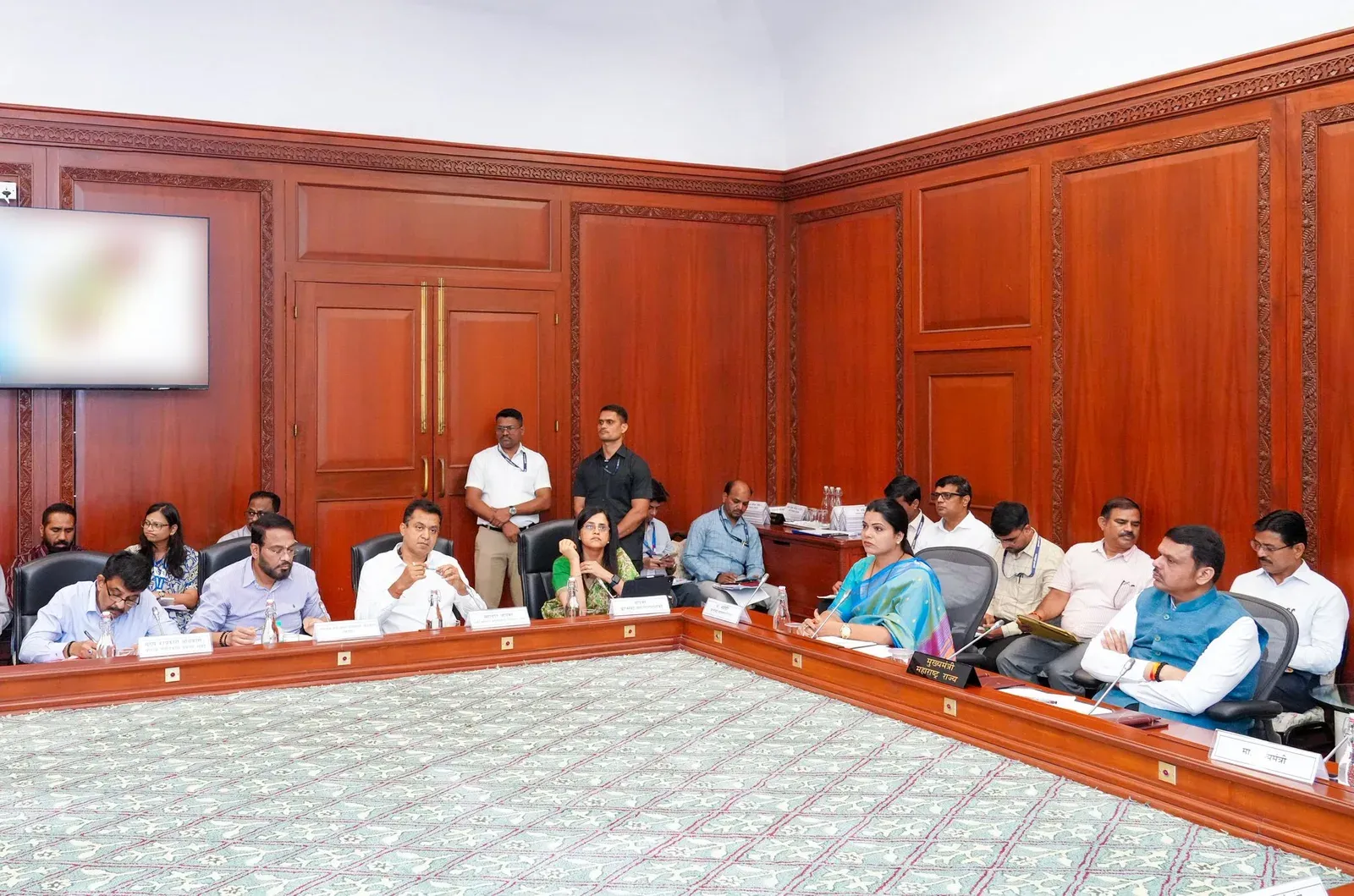 CM Fadnavis Orders Dharavi Redevelopment on Singapore-HK Lines