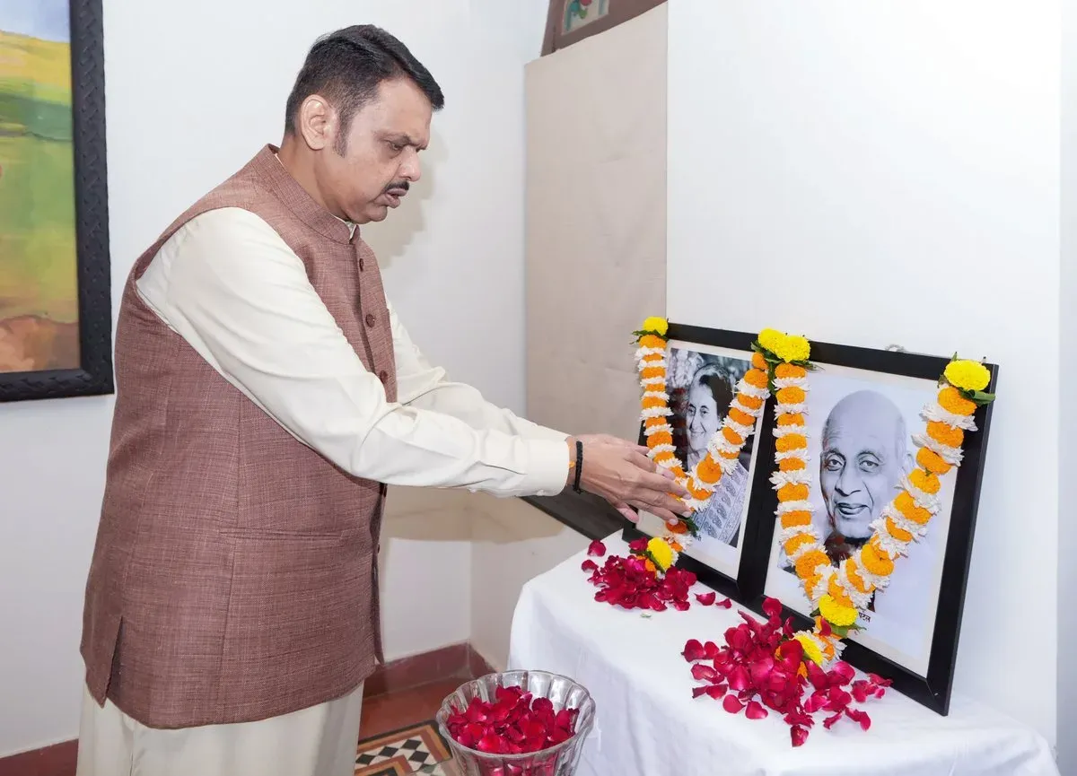 CM Fadnavis pays tribute to Sardar Patel on 151st birth anniversary