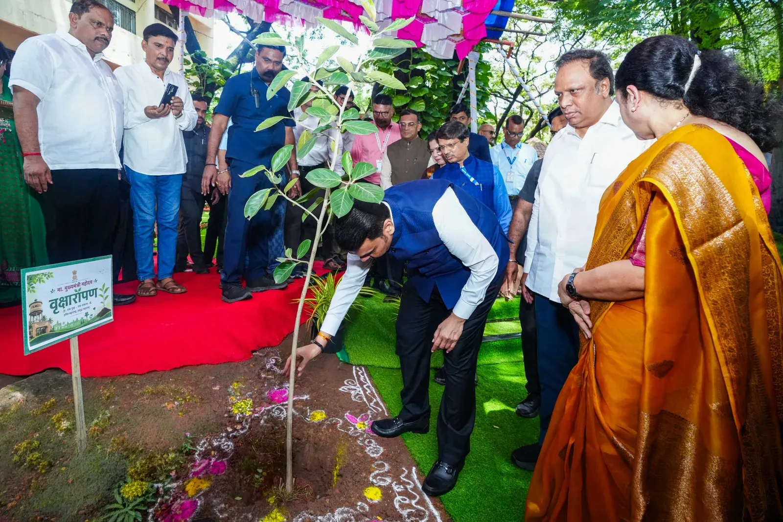 CM Fadnavis plants trees at Film City under 'Ek Ped Maa Ke Naam'