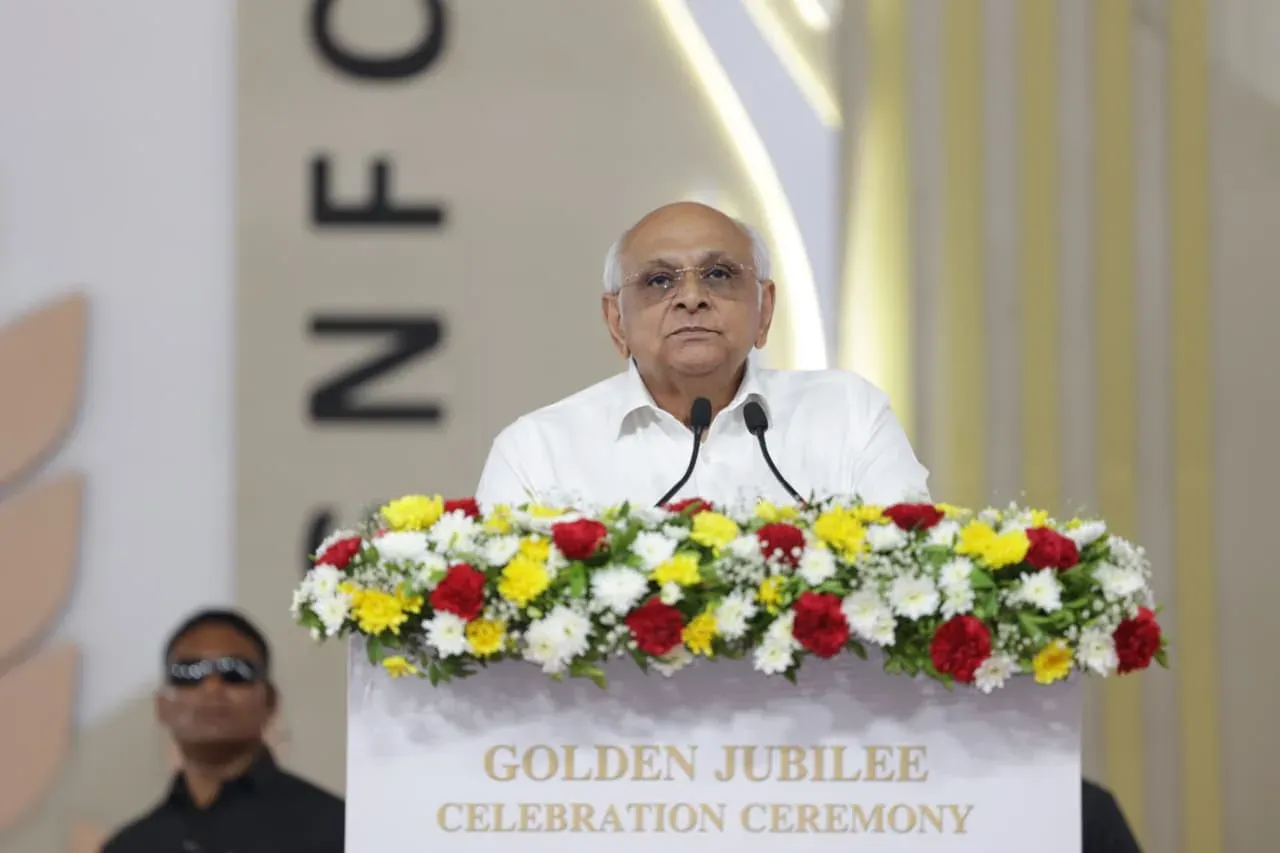 CM Gujarat Calls GNFC to Scale Projects 10x to ₹70,000 Cr by 2047