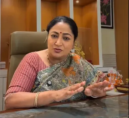 Delhi CM Rekha Gupta Debunks Pink Card Myths, Encourages Women to Travel Freely