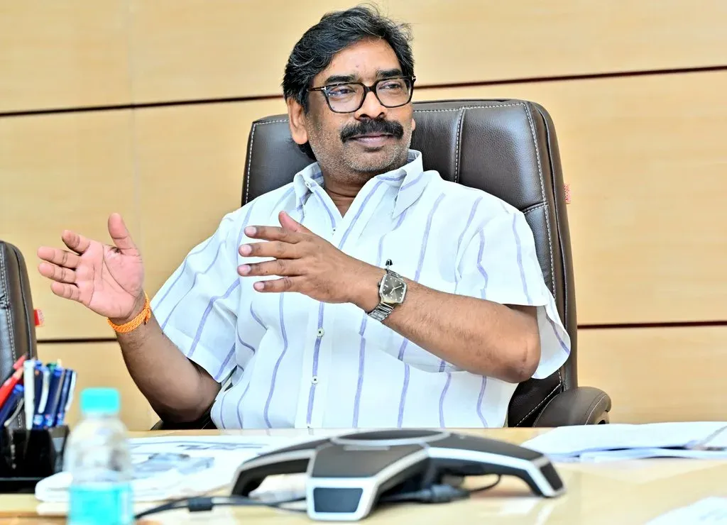 CM Hemant Soren Directs Comprehensive SHG Push in Jharkhand