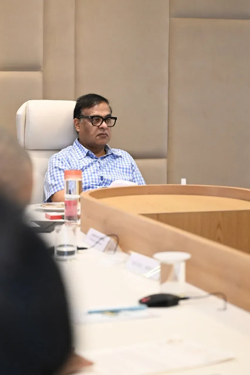 CM Himanta Chairs Dibrugarh Meet to Secure Tribal Land Rights