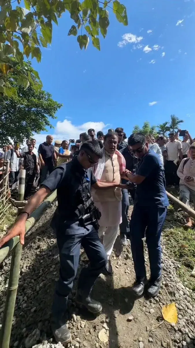 CM Himanta Inspects Breached Kulsi River Embankment