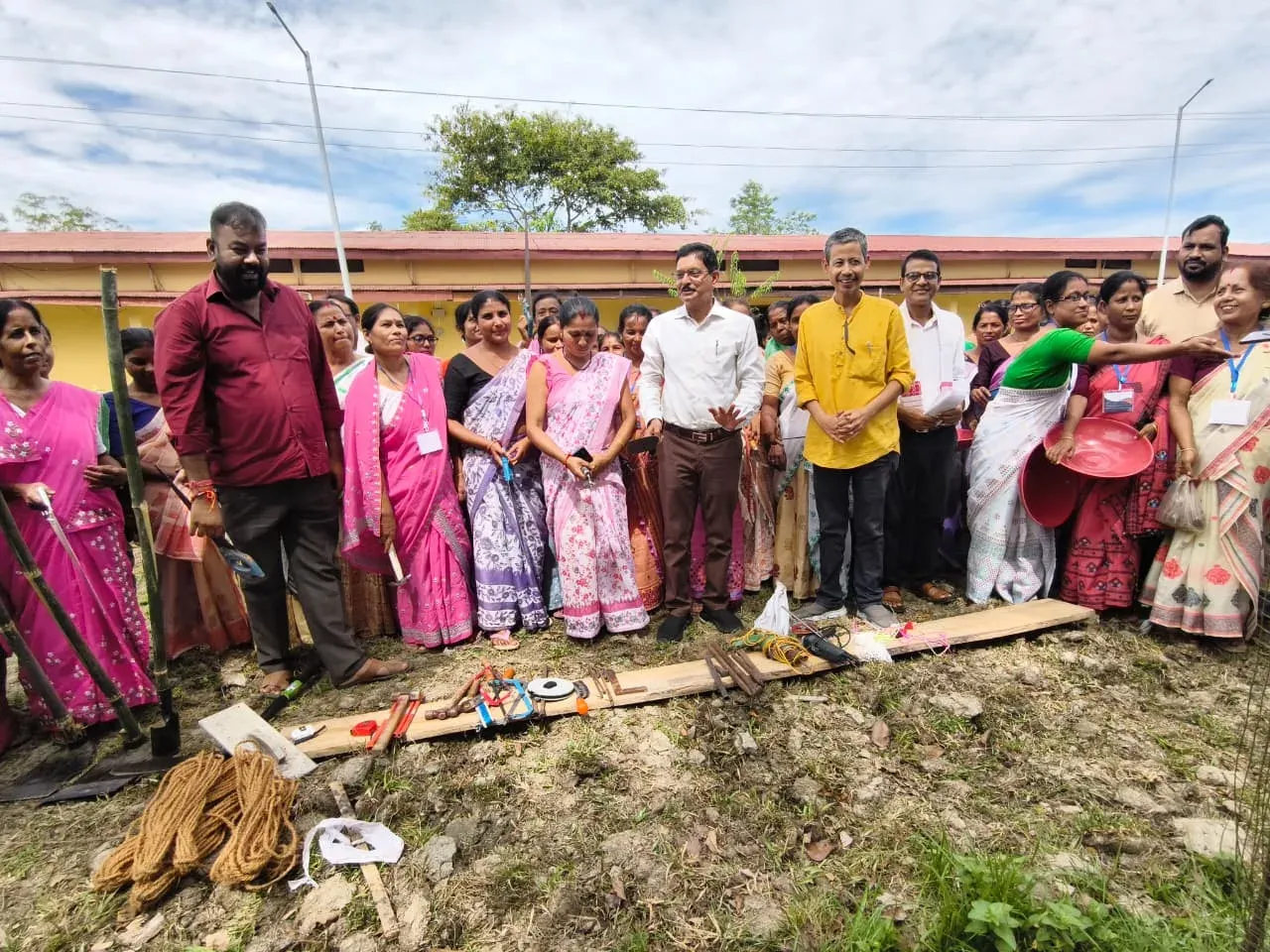 CM Himanta lauds women masons trained in Majuli for PMAY
