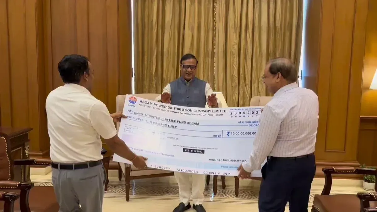 CM Himanta Leads ₹30 Crore Boost to Assam Relief Fund