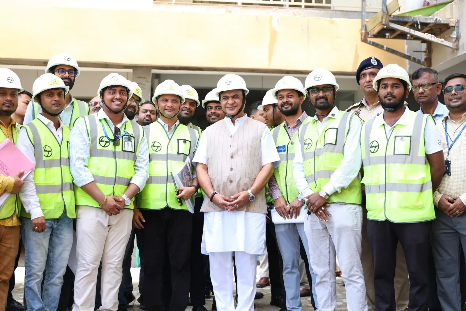 CM Himanta Meets Young Engineers Shaping Assam's Future