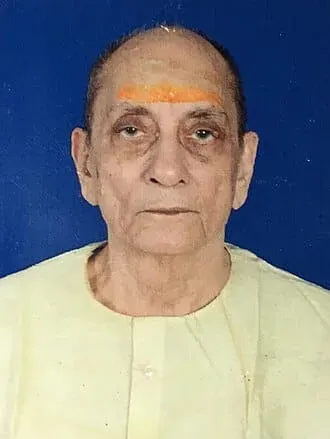 CM Himanta Pays Tribute to Sanskrit Scholar Pt. Reva Prasad Dwivedi