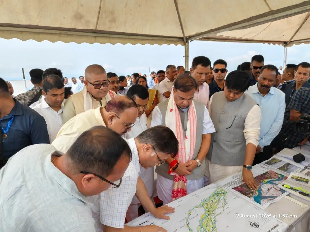 CM Himanta visits Dibrugarh erosion zones, cites IIT experts and ₹90 cr plan