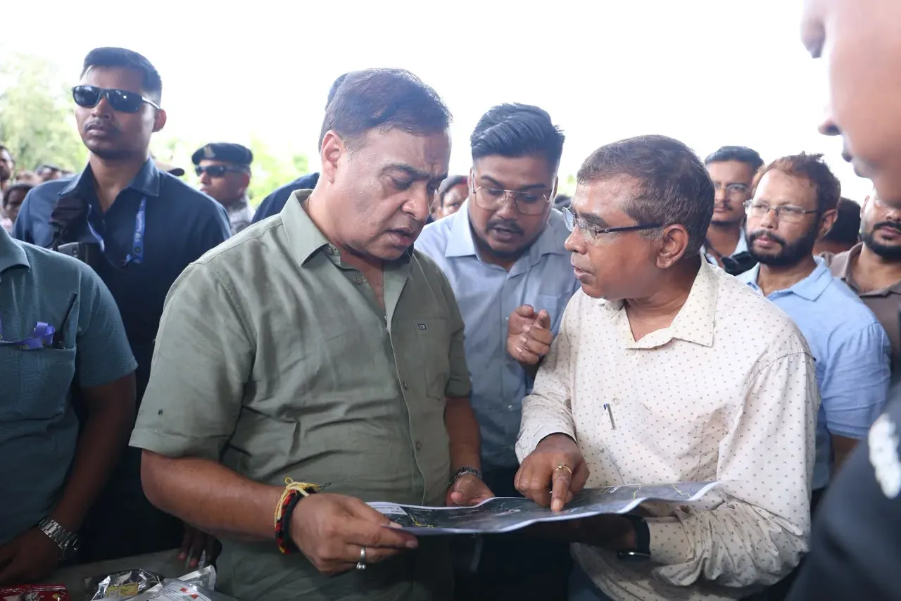 CM Himanta Visits Flood-Hit Nazira, Assures Rehabilitation