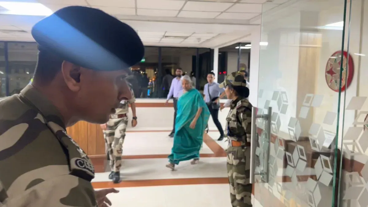 CM Himanta Welcomes FM Sitharaman in Guwahati