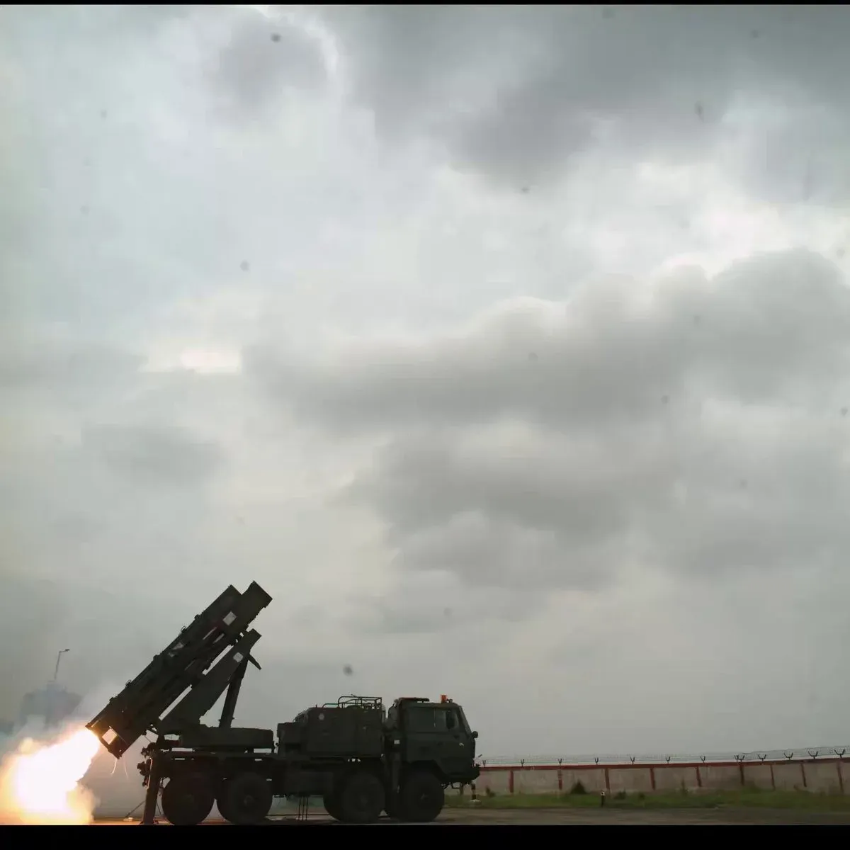 CM Majhi Hails DRDO's Pinaka LRGR Test at Chandipur