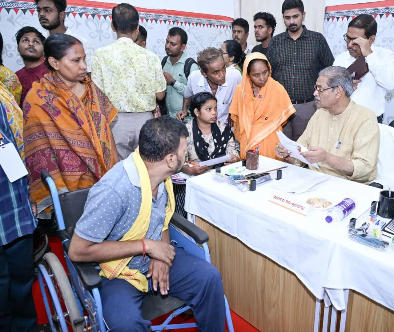 CM Majhi Holds 18th Grievance Hearing, 96% Resolution Rate