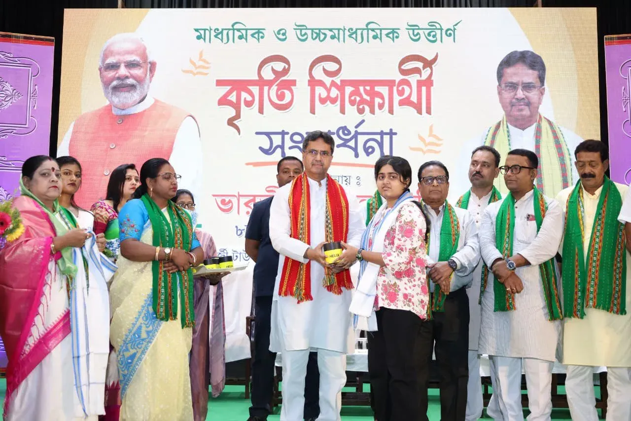 CM Manik Saha Felicitates Meritorious Students in Agartala