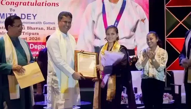 CM Manik Saha honours Tripura's CWG judo gold medallist Asmita Dey