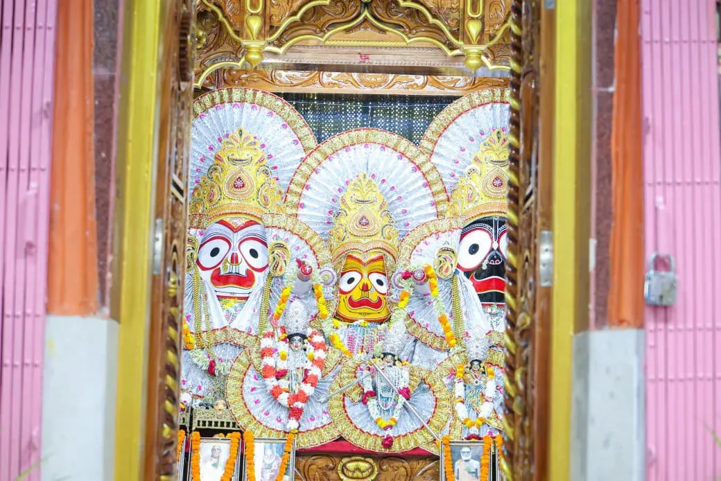 CM Manik Saha Offers Prayers at Agartala's Jagannath Temple on Guru Purnima