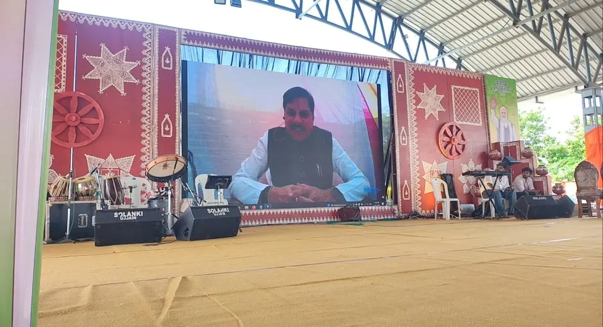 CM Mohan Yadav Addresses Farmers at Balram Krishi Mahotsav in Khargone