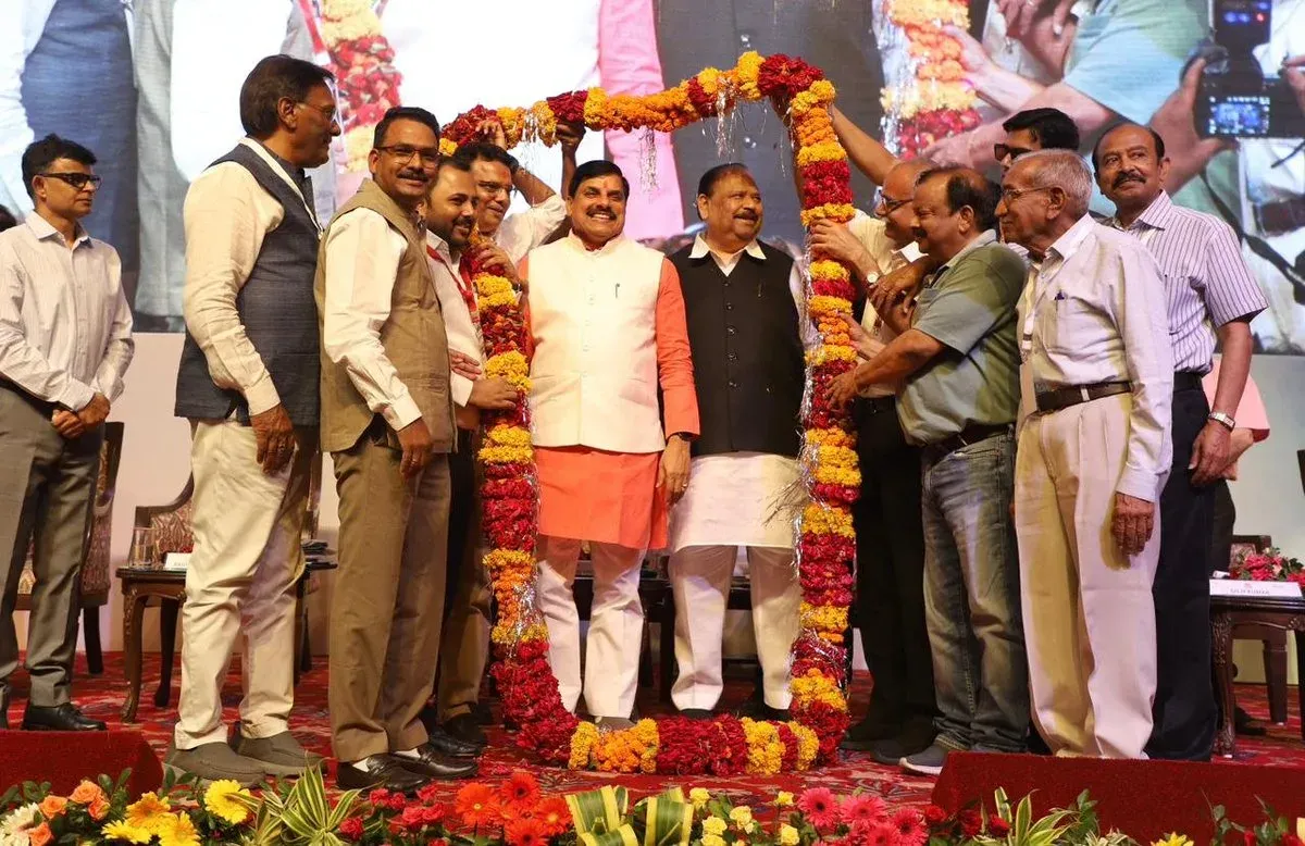 CM Mohan Yadav Disburses ₹350 Cr to 900+ MSMEs in Bhopal