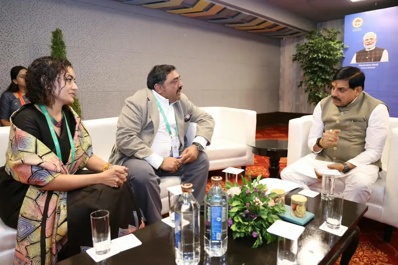 CM Mohan Yadav holds one-on-one with Medulla Soft CEO at MP Urban Growth Conclave 2.0