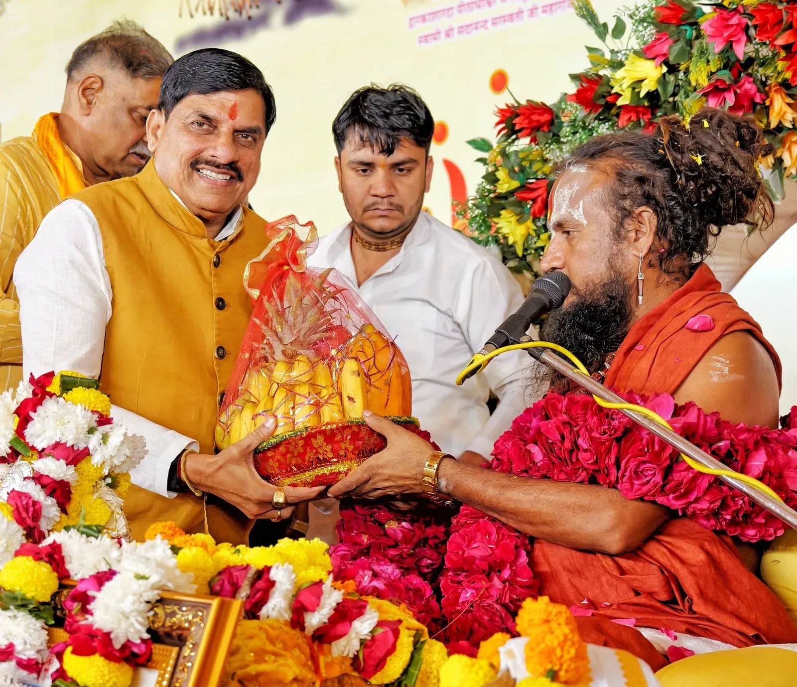 CM Mohan Yadav Joins Bhagwat Katha in Narsinghpur, Flags Krishna Pathay Push