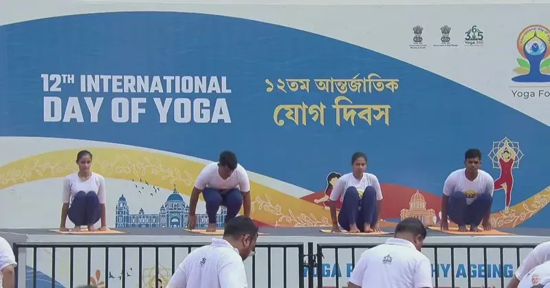 CM Mohan Yadav Joins PM Modi at 12th Yoga Day Event in Kolkata