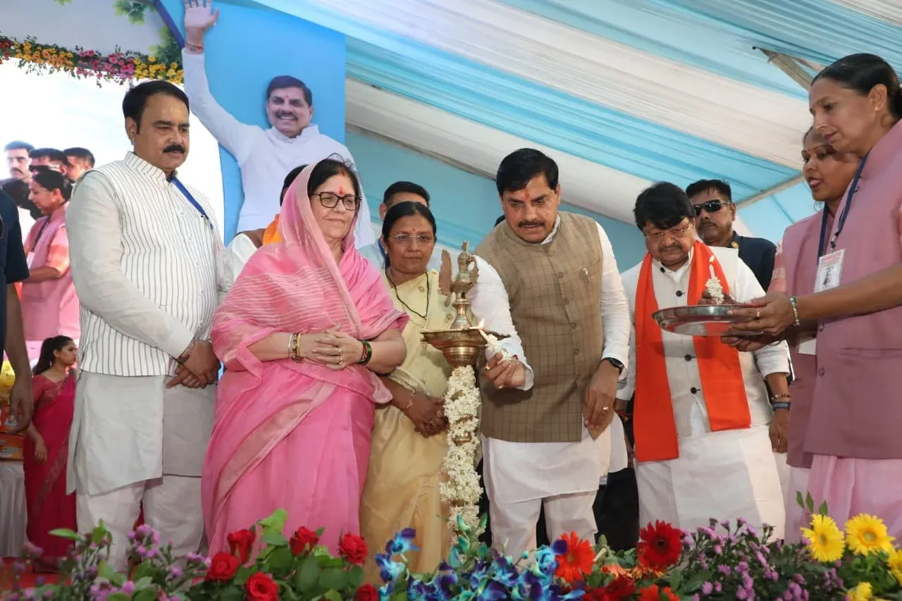 CM Mohan Yadav Launches Devi Sagar Deepening, Announces Aid