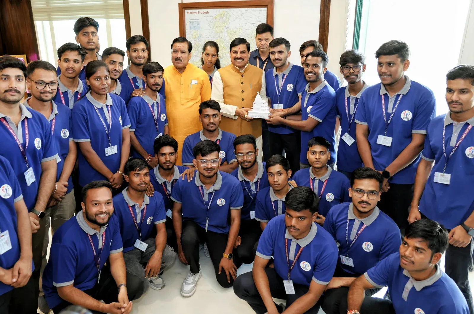 CM Mohan Yadav meets 27 Bhopal skill park trainees placed in Gulf