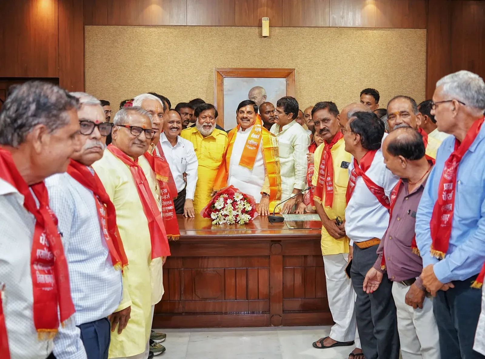 CM Mohan Yadav Meets Shajapur Pensioners, Cites MP-CG Deal on Dearness Relief