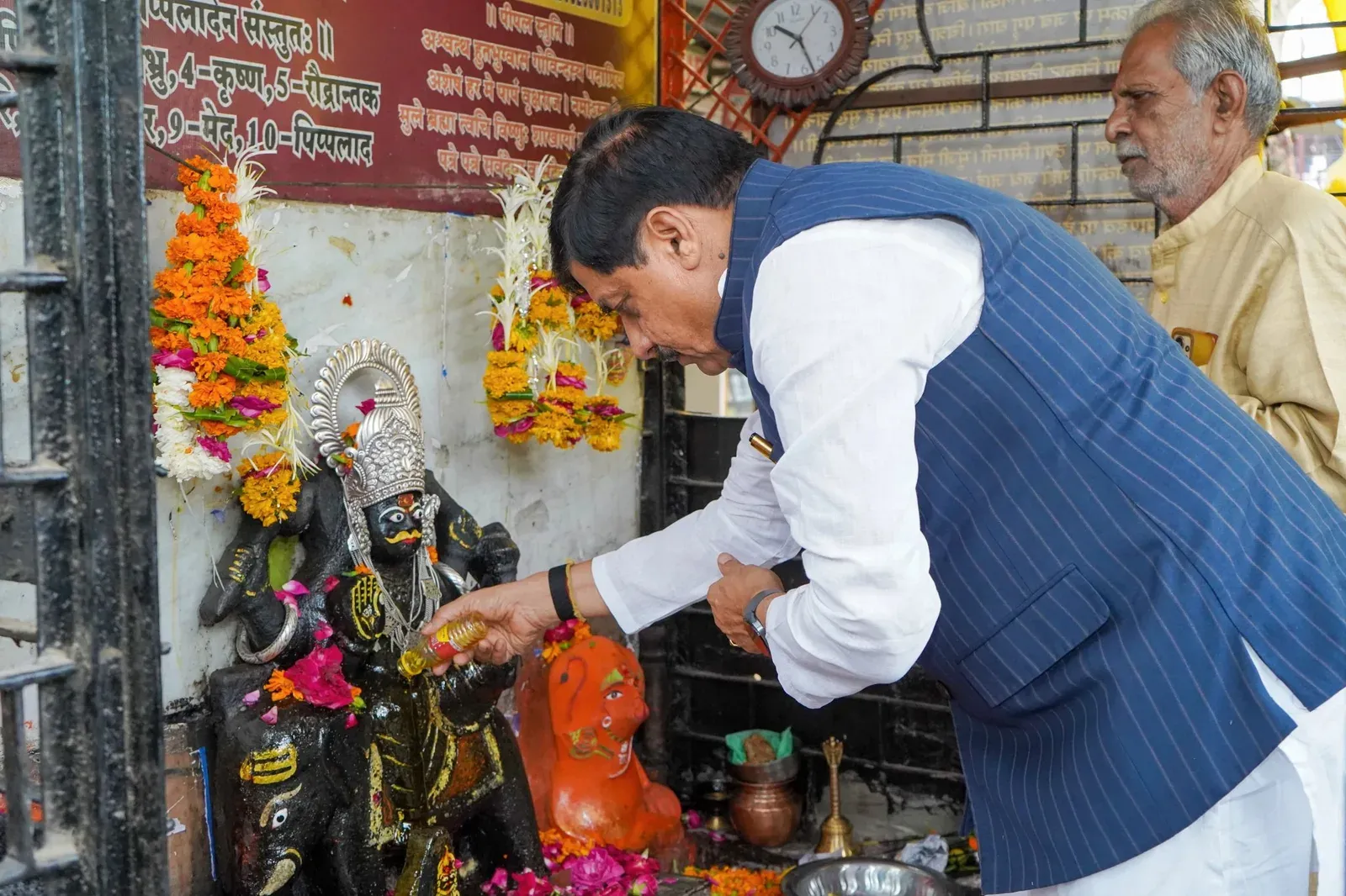 CM Mohan Yadav Offers Prayers at Shani Temple in Ujjain