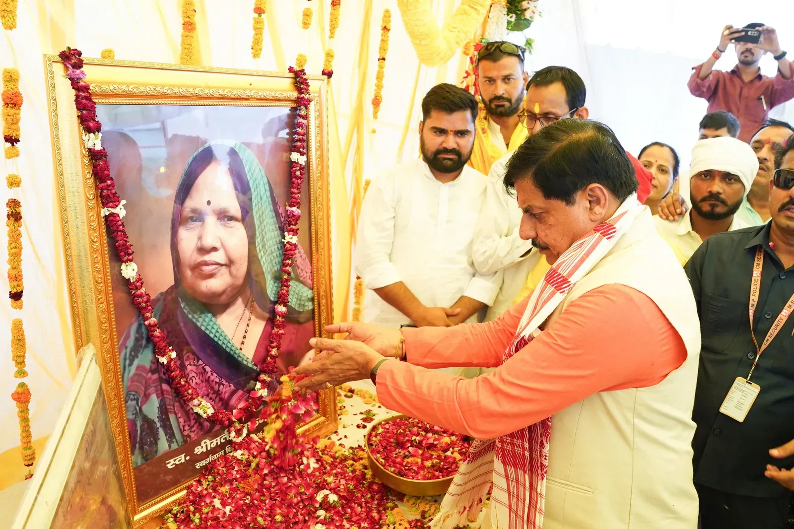 CM Mohan Yadav Pays Tribute to MLA Ambareesh Sharma's Late Mother