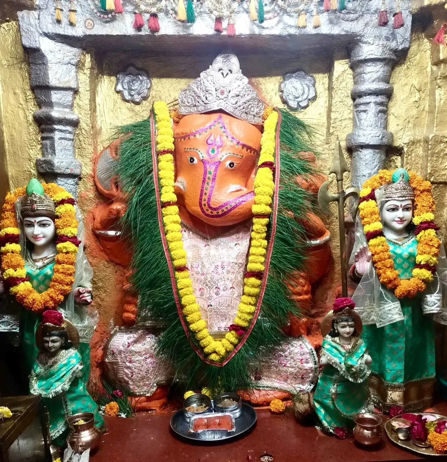 CM Mohan Yadav Seeks Blessings at Nagda Ganesh Temple