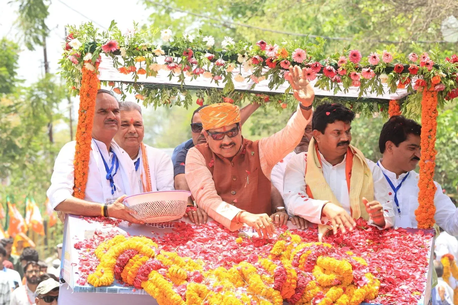 CM Mohan Yadav Welcomed With Flower Shower in Shujalpur Road Show