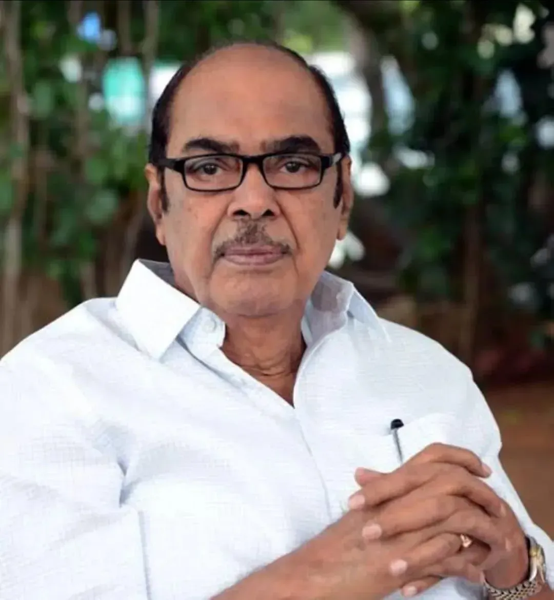 CM Naidu pays tribute to producer D. Ramanaidu on birth anniversary