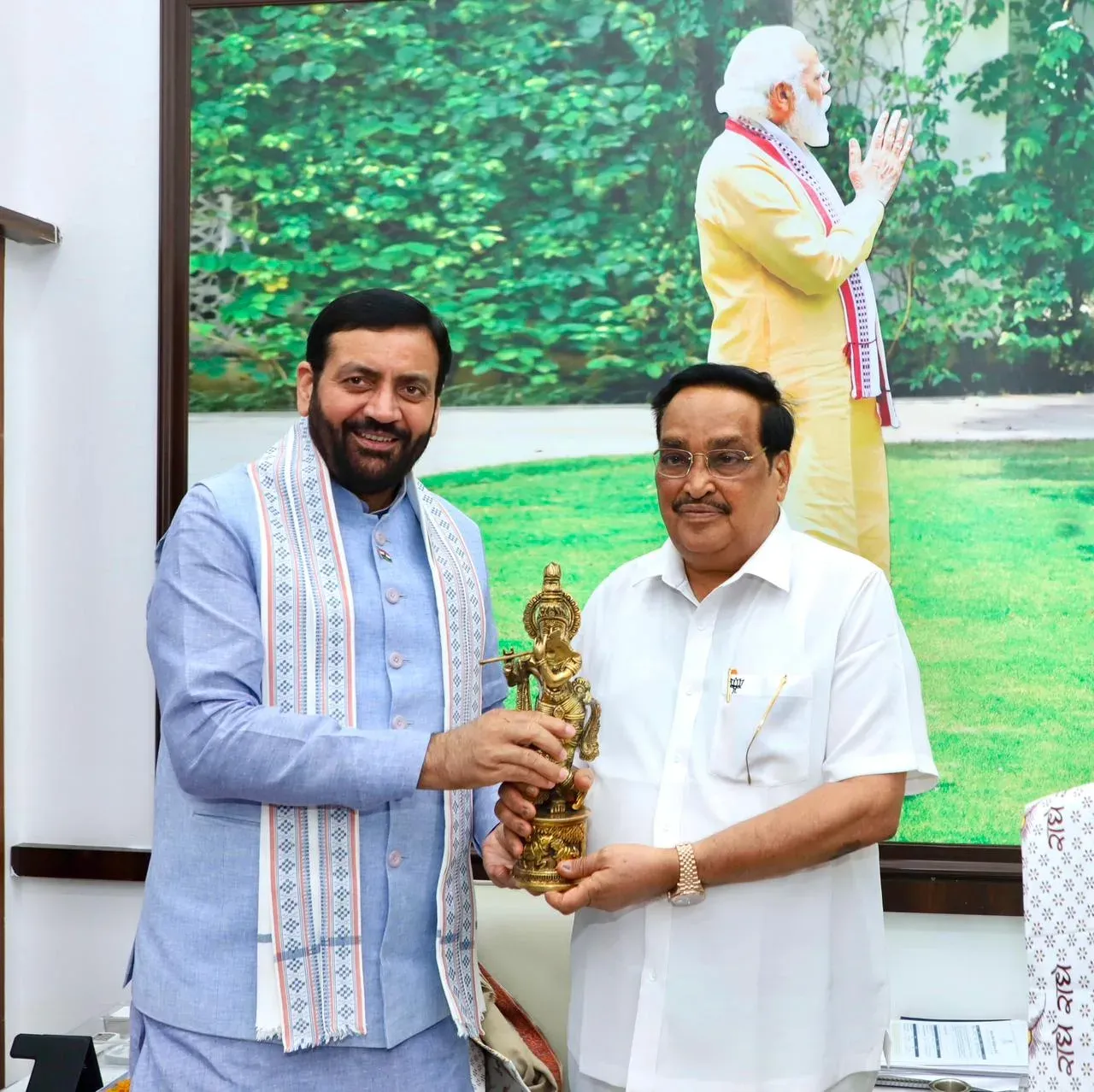 CM Nayab Saini meets Union Jal Shakti Minister, Rajasthan CM in Delhi
