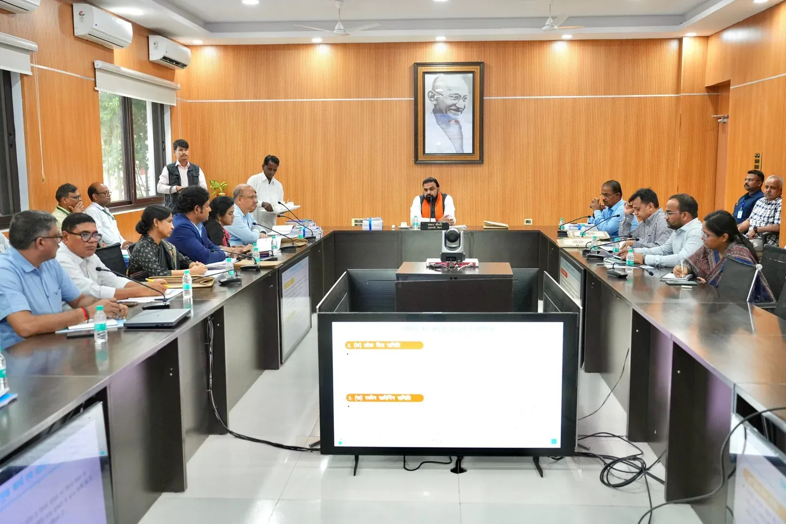 CM Nitish Directs Officials to Frame District-Wise Development Plans