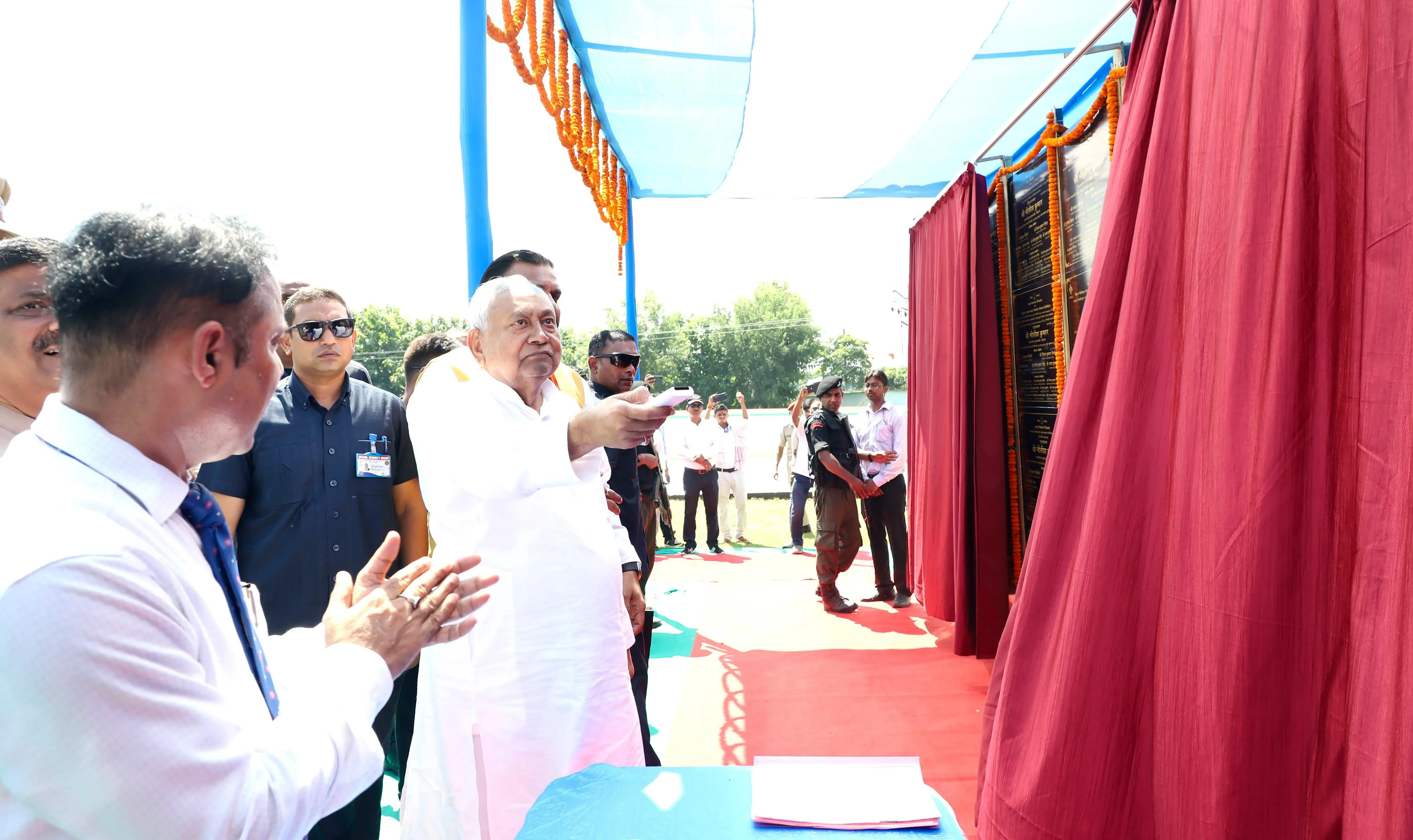 What Major Projects Did CM Nitish Inaugurate in Bhagalpur and Khagaria?
