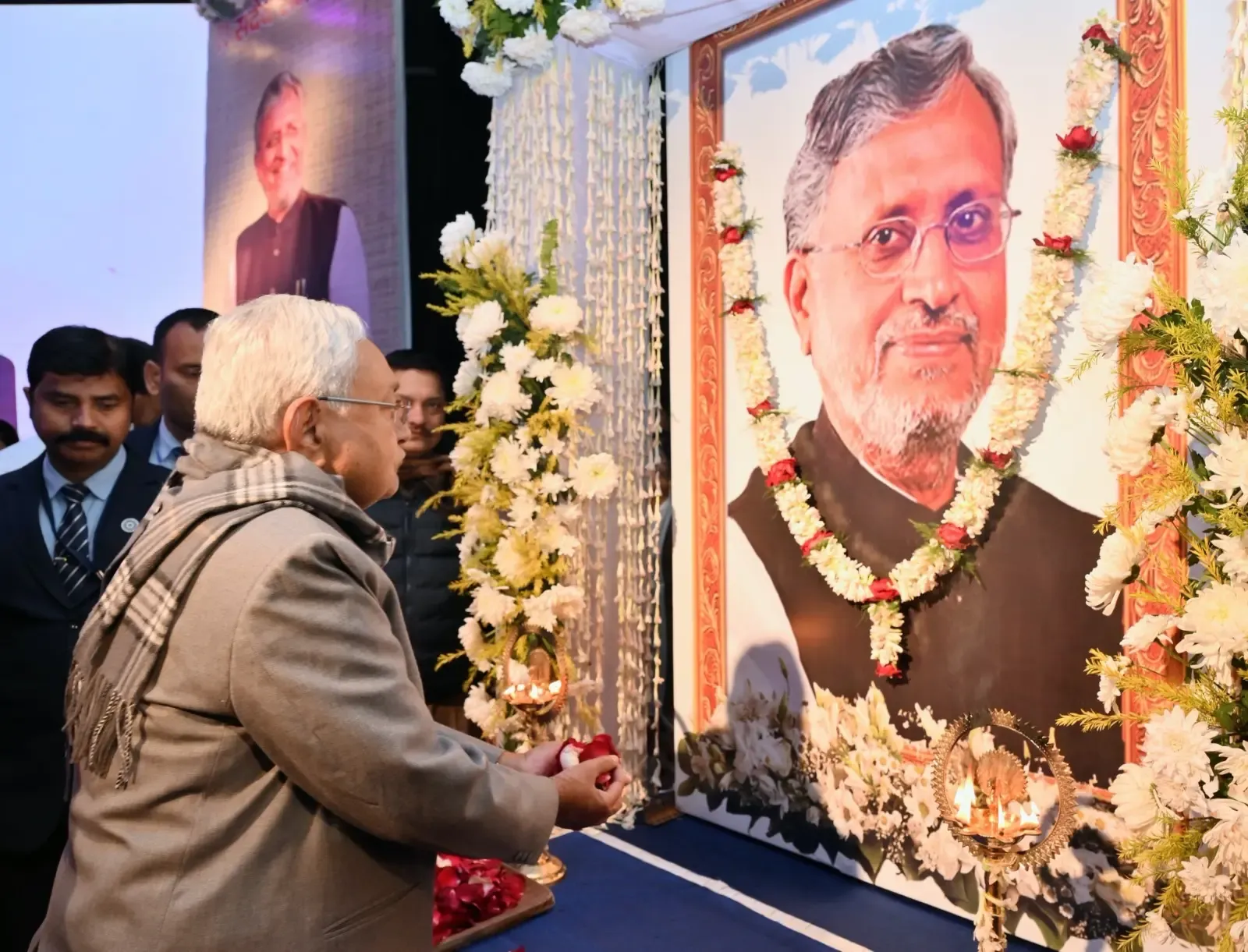 Bihar CM Nitish Kumar Honors Sushil Modi on His Birth Anniversary