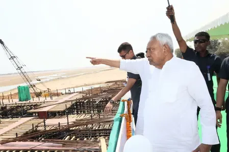 मुख्यमंत्री नीतीश कुमार ने कैमूर में 209 करोड़ की योजनाओं का उद्घाटन किया