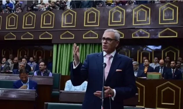 J&K Chief Minister Omar Abdullah Clarifies Liquor Vend Status