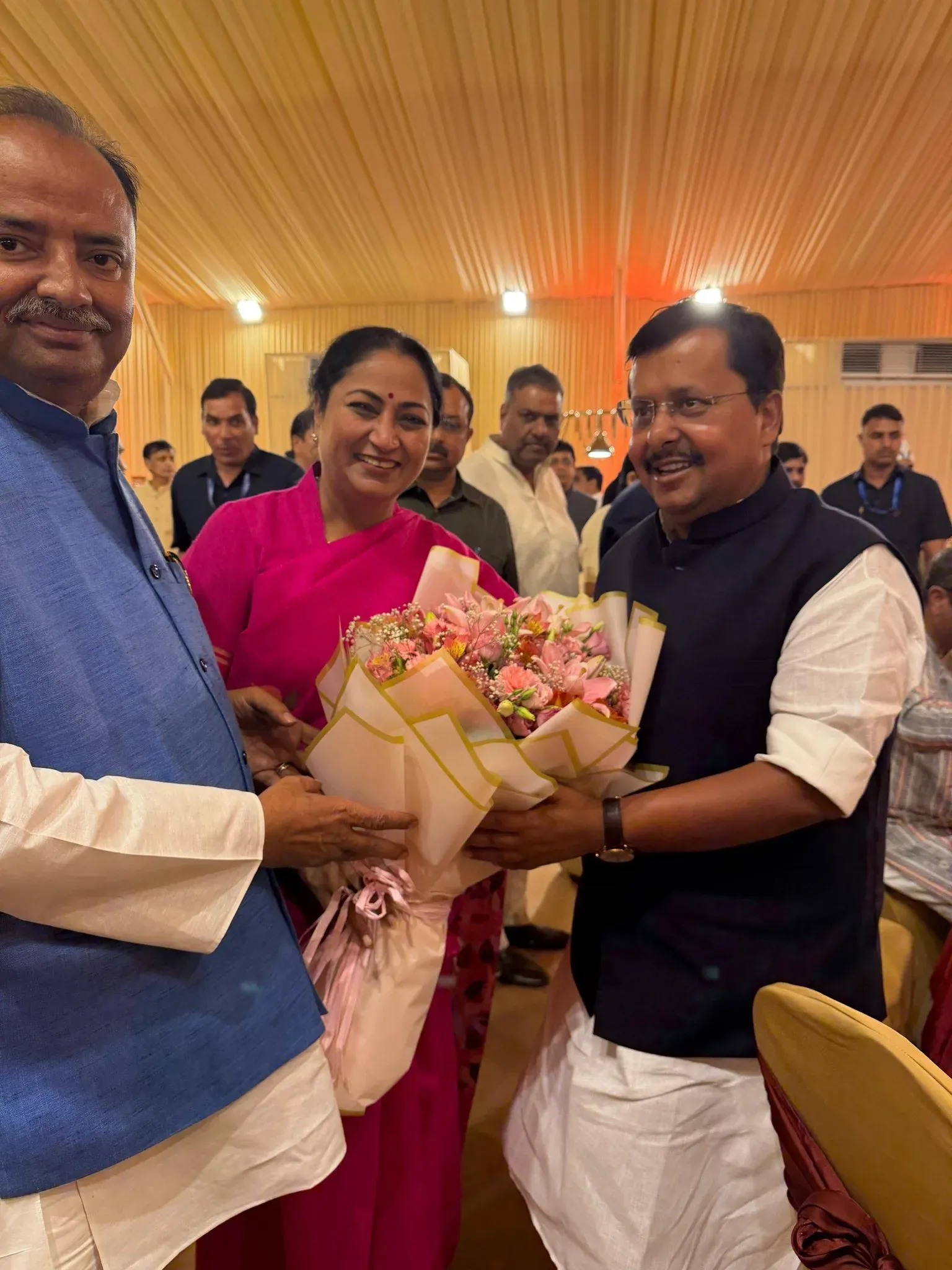 CM Rekha Gupta Attends BJP National President Nitin Nabin's Griha Pravesh
