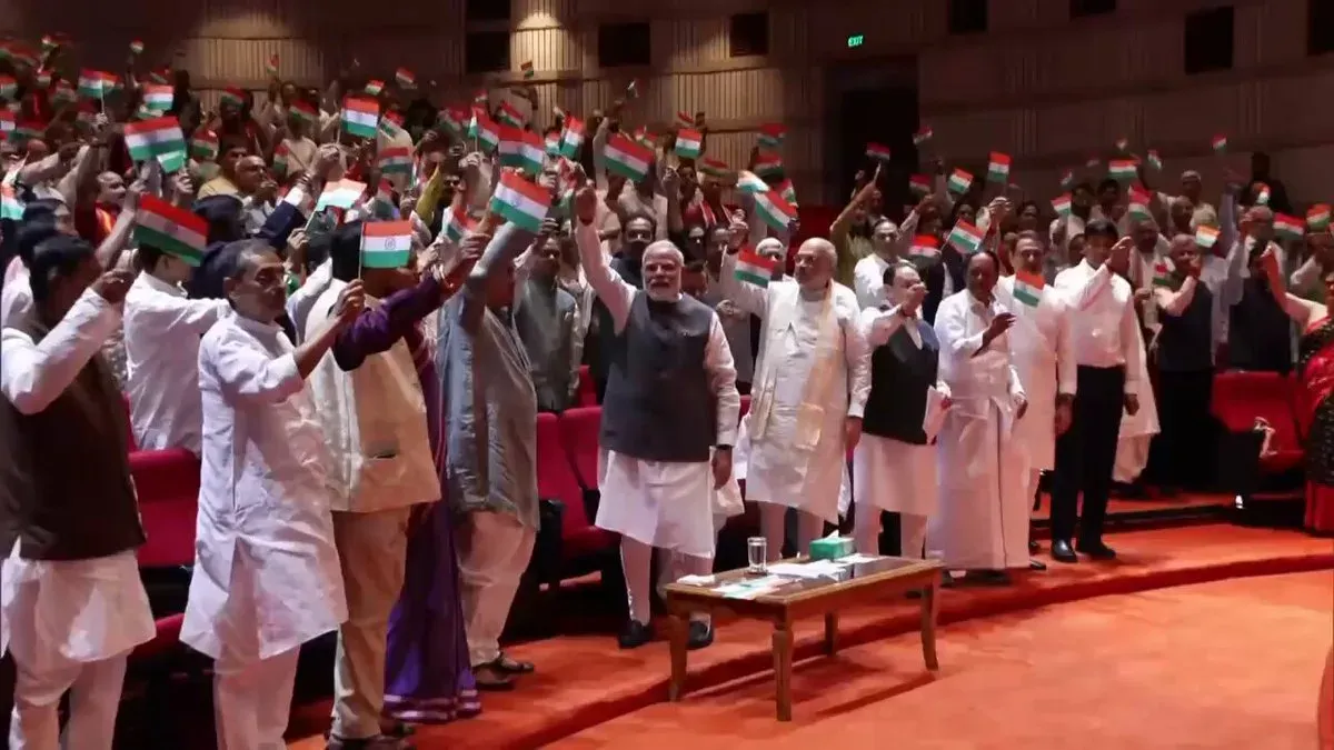 CM Rekha Gupta hails NDA unity at Monsoon Session meet