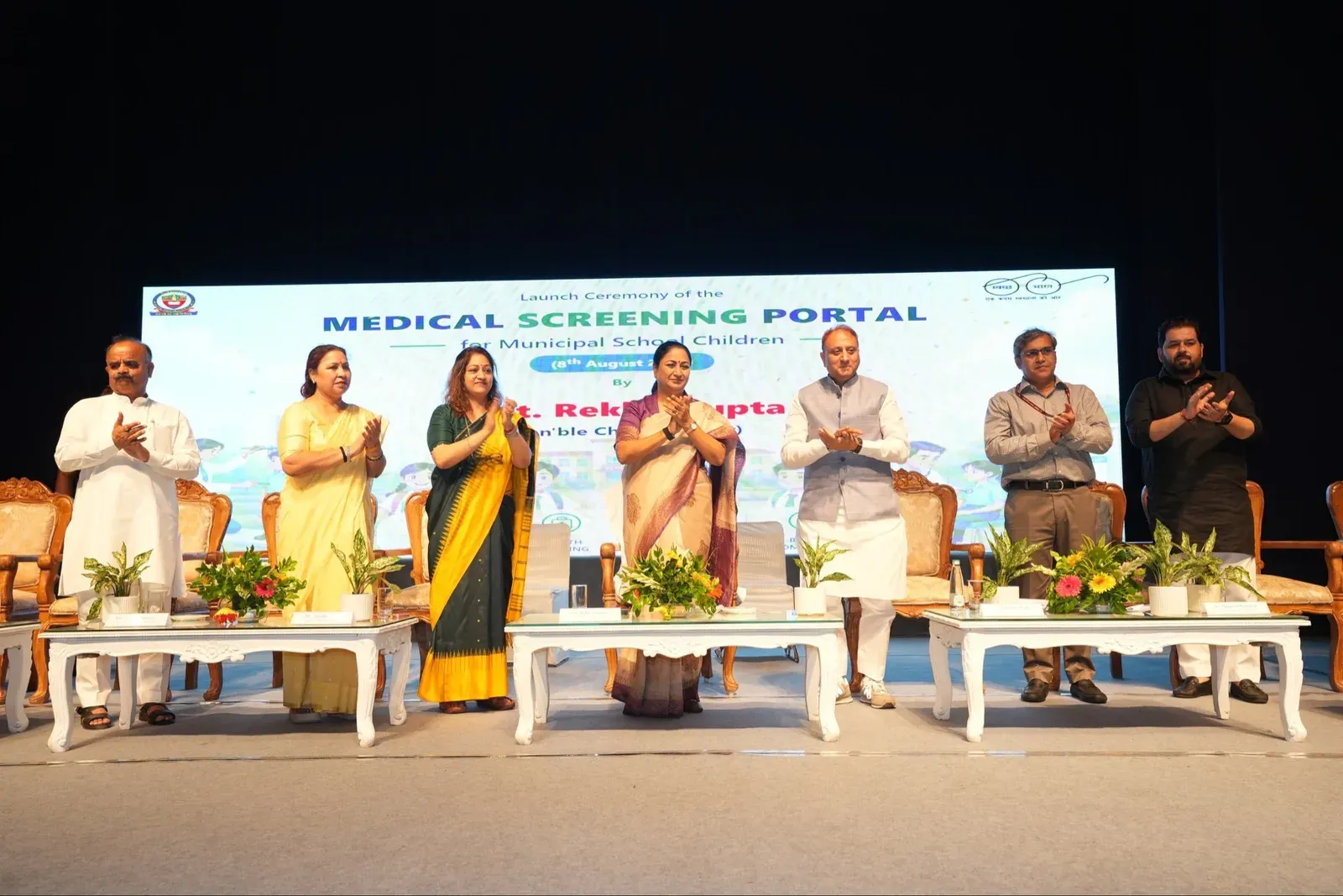 CM Rekha Gupta Hands Appointment Letters to 170 Delhi Youth