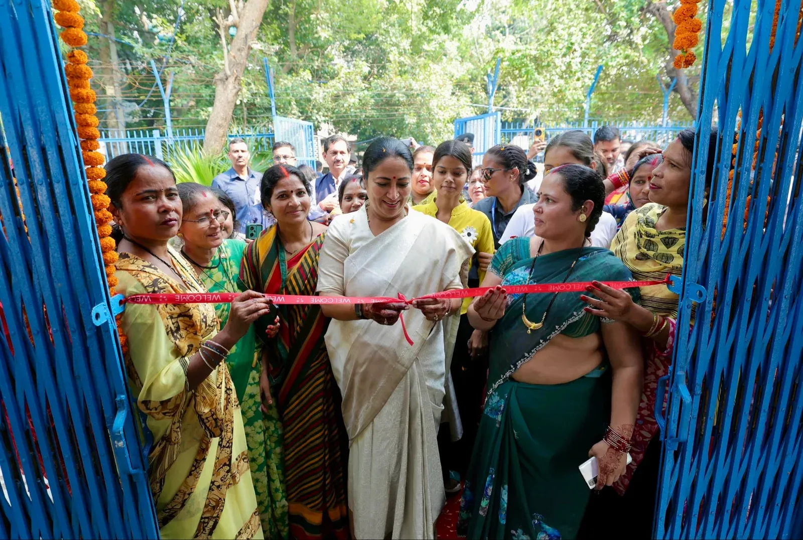 CM Rekha Gupta Inaugurates Renovated Public Facility in Shalimar Bagh